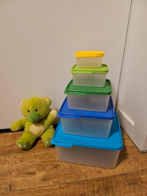 Tupperware nieuw voorraaddozen gekleurd set, Huis en Inrichting, Keuken | Tupperware, Nieuw, Overige typen, Blauw, Geel, Groen