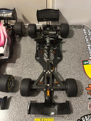 Xray X1 Silver blackie Aloy mode roller Pirelli set  beschikbaar voor biedingen