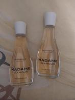 Madame Glamour, Ophalen