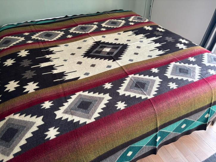 NIEUW! Alpaca wol deken kleed sprei plaid kerst cadeau ruit, Huis en Inrichting, Woonaccessoires | Plaids en Woondekens, Nieuw