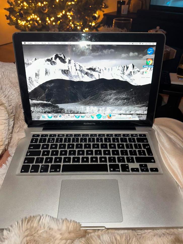 Macbook pro 2011, Computers en Software, Apple Macbooks, Gebruikt, MacBook Pro, 13 inch, 2 tot 3 Ghz, Ophalen of Verzenden