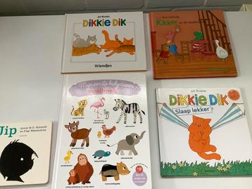 Verschillende peuterboeken beschikbaar voor biedingen