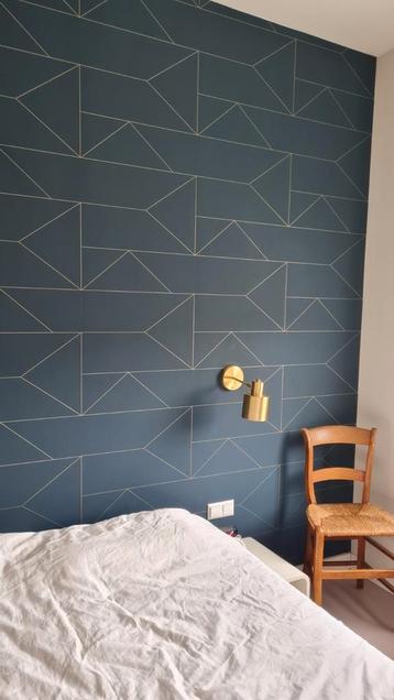 Ferm Living Lines behang donkerblauw beschikbaar voor biedingen