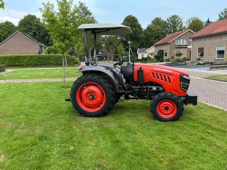 Tractor trekker 2022 MARGE NIEUWSTAAT, Zakelijke goederen, Agrarisch | Tractoren, tot 2500, Overige merken, tot 80 Pk, Gebruikt