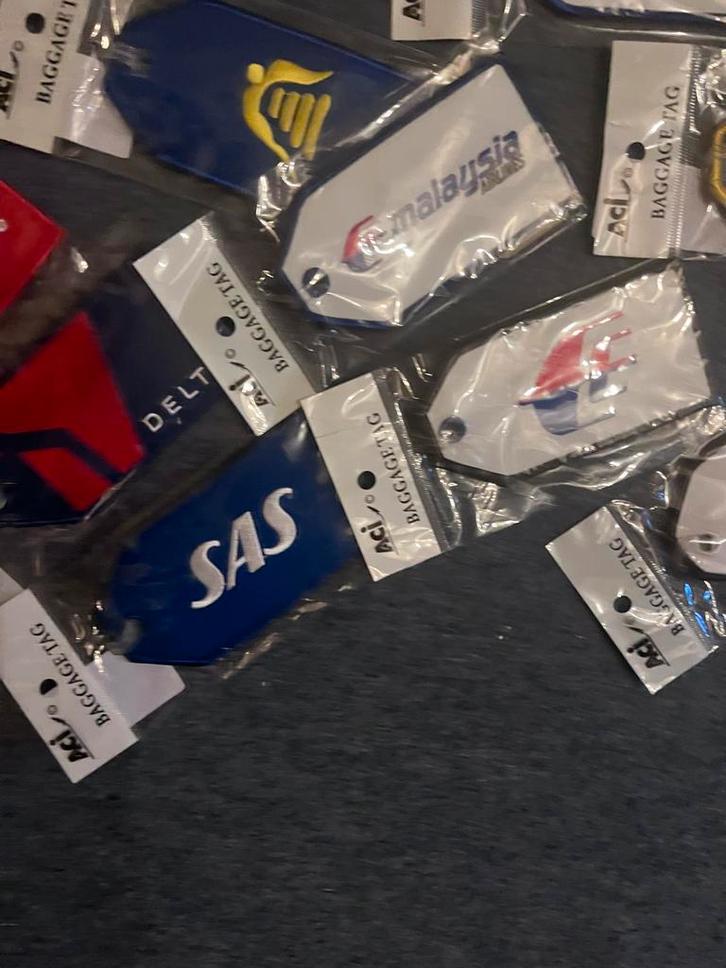 19 Kofferlabels Vliegmaatschappijen, Sieraden, Tassen en Uiterlijk, Tassen | Reistassen en Weekendtassen, Nieuw, Overige kleuren