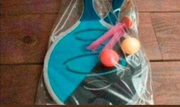 Nieuw Tennisracket - beachball racket, Incl 3x bal Ehv beschikbaar voor biedingen