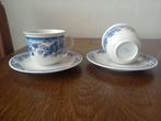 2x kopje met schoteltje merk L Dake & zn. Blauw bloemenprint, Ophalen of Verzenden, Zo goed als nieuw, Porselein, Kop en/of schotel