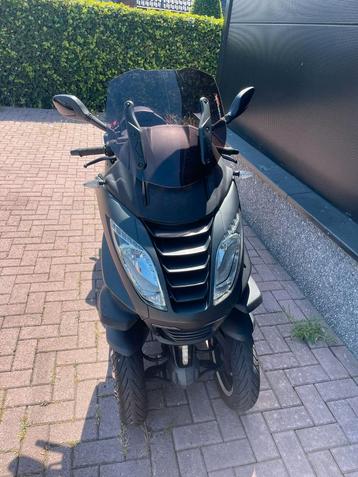 Peugeot metropolis beschikbaar voor biedingen