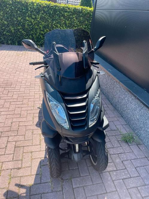 Peugeot metropolis, Fietsen en Brommers, Scooters | Peugeot, Zo goed als nieuw, Overige modellen, Ophalen