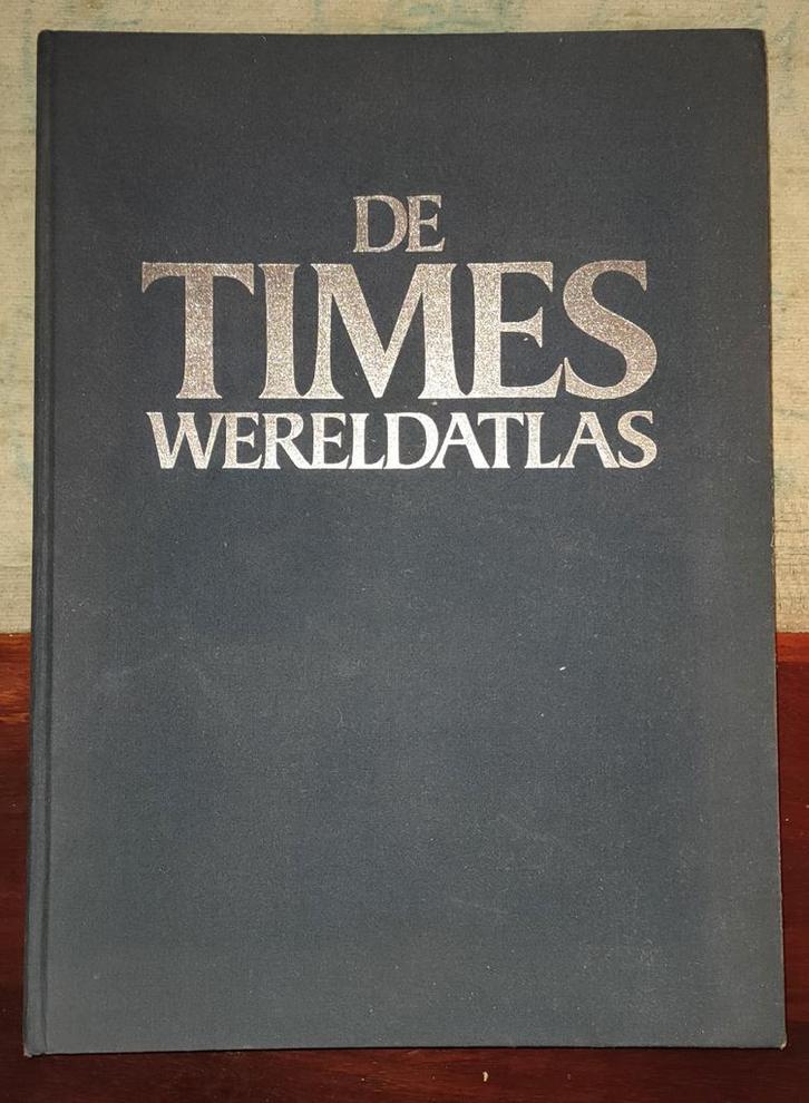 Times Wereldatlas 1973 - Herziene Druk, Boeken, Atlassen en Landkaarten, Gelezen, Overige atlassen, Wereld, 1800 tot 2000, Ophalen of Verzenden