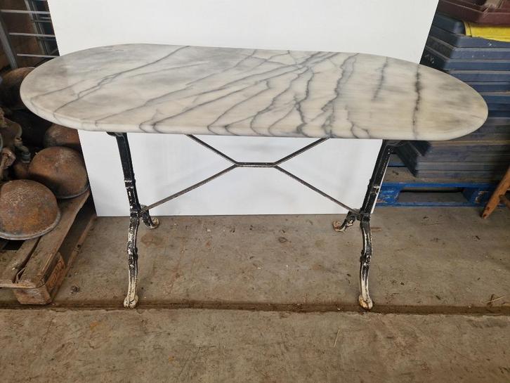 Marmeren bistro tafel 120 x 60cm met gietijzeren frame, Tuin en Terras, Tuintafels, Gebruikt, Ovaal, Overige materialen, Ophalen