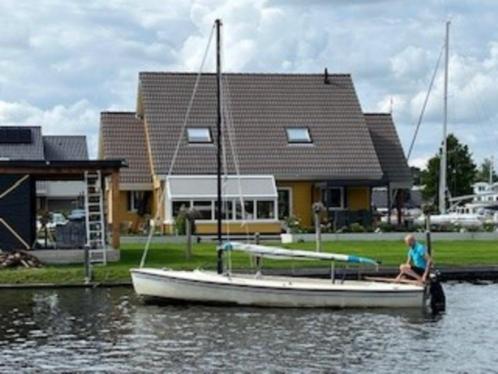 Polyester Valk met bbm, aluminium mast en giek, Watersport en Boten, Open zeilboten, Gebruikt, Polyvalk, 6 meter of meer, Polyester