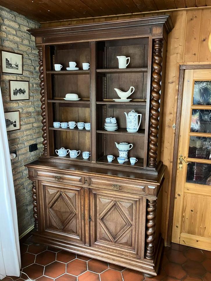 Antieke Kast/Buffetkast - Prachtig Detail!, Huis en Inrichting, Kasten | Buffetkasten, Gebruikt, 200 cm of meer, 150 tot 200 cm