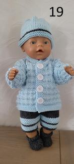 Gebreide kleertjes Baby pop 42cm Nieuw poppenkleding, Ophalen of Verzenden, Nieuw, Babypop