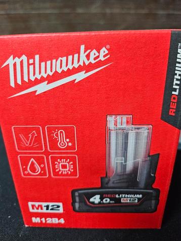 Milwaukee lithium batery 4ah beschikbaar voor biedingen