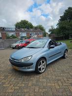 Peugeot 206 cabrio 1.6 16V CC Roland Garros AUT 2002 Grijs, Zwart, 4 cilinders, Cabriolet, 4 stoelen