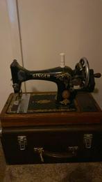 Singer naaimachine 100 jaar oud, Ophalen