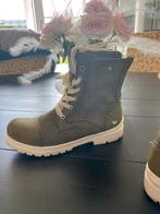 Mustang schoenen mt 41/42 nieuw super goed voetbed, Kleding | Dames, Schoenen, Ophalen of Verzenden, Nieuw, Sneakers of Gympen
