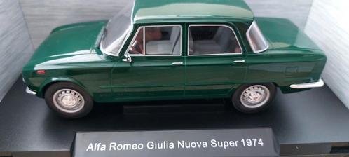Alfa Romeo Giulia Nuova Super, MCG 1:18, Hobby en Vrije tijd, Modelauto's | 1:18, Zo goed als nieuw, Auto, Overige merken, Ophalen of Verzenden