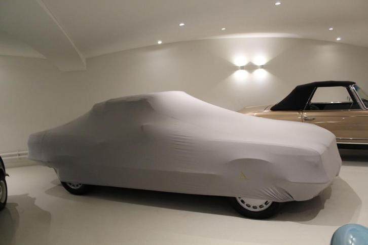 Mercedes SL R107 indoor autohoes zilvergrijs met vlekken, Auto diversen, Autohoezen, Zo goed als nieuw, Op maat, Verzenden