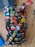 Plusminus 200 stuks speldjes kp692, Verzamelen, Speldjes, Pins en Buttons, Gebruikt, N.b, Ophalen of Verzenden, N.b