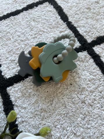 Nieuw groen grijs Liewood bijtring dino dinosaurus silicone  beschikbaar voor biedingen