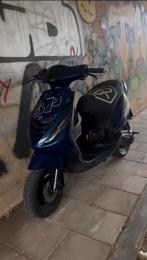 Zip 180cc lc m08 brom, Fietsen en Brommers, Scooters | Piaggio, Ophalen, Tweetakt, Gebruikt, Maximaal 45 km/u