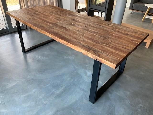 Eettafel - reclaimed wood tafelblad en metalen U-poten, Huis en Inrichting, Tafels | Eettafels, Zo goed als nieuw, 50 tot 100 cm