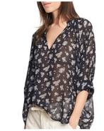 NIEUWE donkerblauwe zijden blouse van VINCE mt S (en M), Kleding | Dames, Blouses en Tunieken, Ophalen, Blauw, VINCE, Nieuw