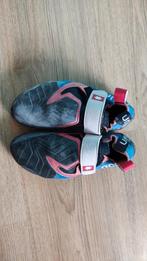 Ocun Nitro maat 40 bijna nieuw klimschoenen boulderschoenen, Ophalen of Verzenden, Zo goed als nieuw, Klimsportschoenen