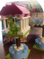 LEGO Friends 41024 - Papagaaiennest, Ophalen