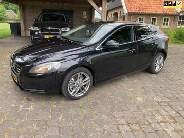 Volvo V40 2.0 D3 Momentum beschikbaar voor biedingen