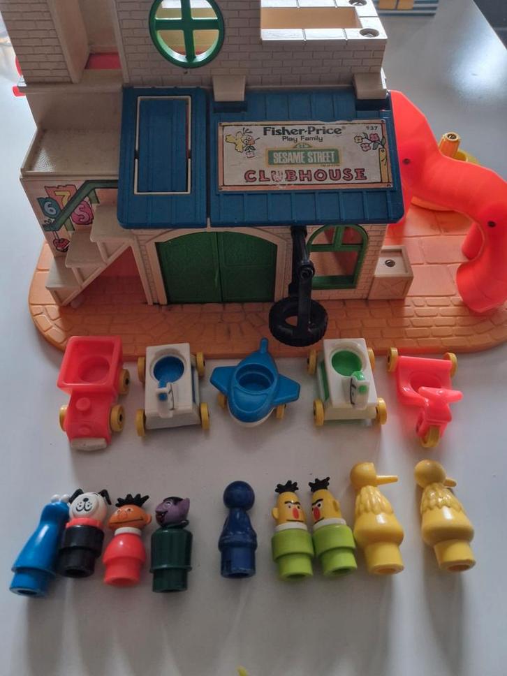 Vintage Sesamstraat huis Fisherprice, Kinderen en Baby's, Speelgoed | Babyspeelgoed, Overige typen, Ophalen
