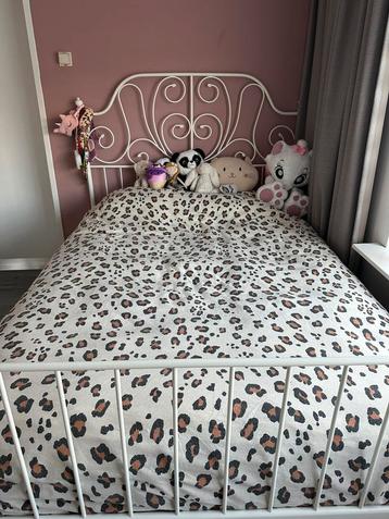 Stalen bed IKEA 140x200