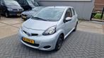 Toyota Aygo 1.0 12V Vvt-i 3DRS MMT 2011 Grijs, Voorwielaandrijving, Euro 5, Stof, 4 stoelen