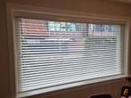Luxaflex van veneta, kleur 9010, Huis en Inrichting, Ophalen, Zo goed als nieuw