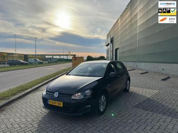 Volkswagen Golf 1.6 TDI Comfortline BlueMotion Clima.Clima beschikbaar voor biedingen