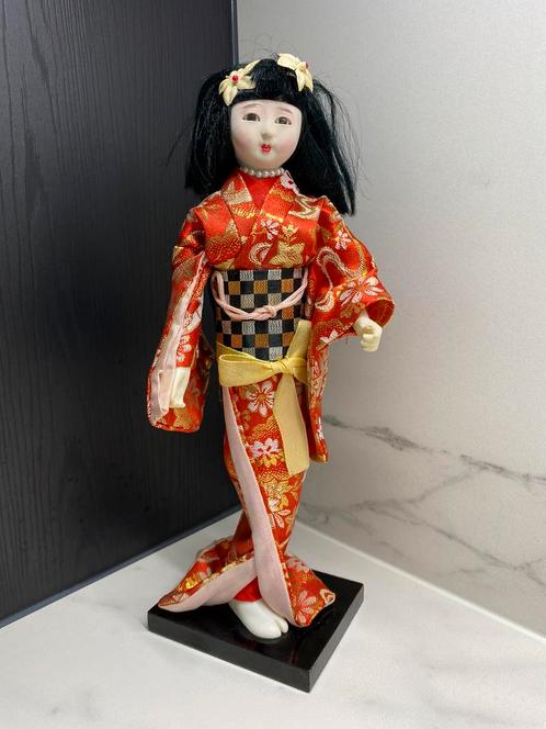 Vintage handmade Japanse Geisha pop uit de jaren 50-60 26cm, Verzamelen, Beelden en Beeldjes, Zo goed als nieuw, Mens, Ophalen of Verzenden