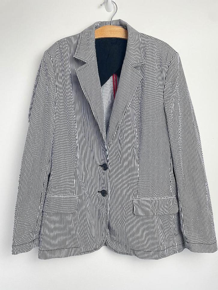 Zenggi Amsterdam zwart wit gestreepte blazer maat M, Kleding | Dames, Jasjes, Kostuums en Pakken, Zo goed als nieuw, Jasje, Maat 38/40 (M)