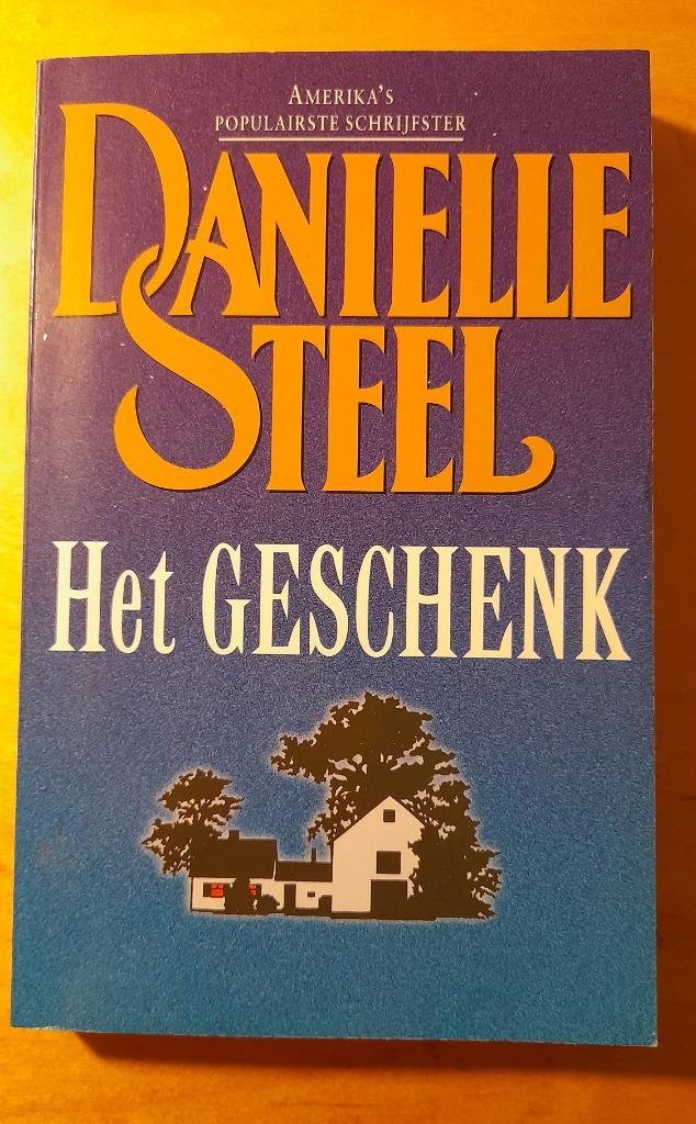 Danielle Steel - Het geschenk (pocket), Boeken, Romans, Gelezen, Amerika, Ophalen of Verzenden