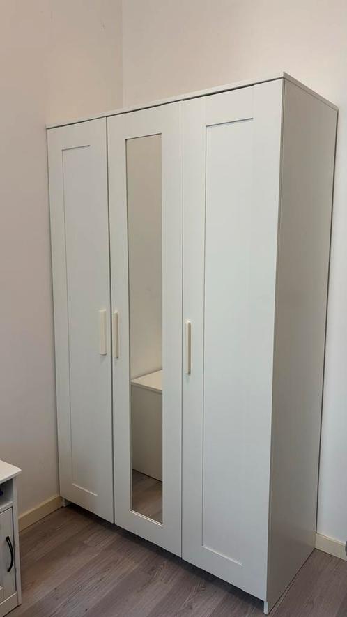 IKEA Brimnes Wardrobe, Huis en Inrichting, Kasten | Kledingkasten, Zo goed als nieuw, 150 tot 200 cm, 100 tot 150 cm, 50 tot 75 cm