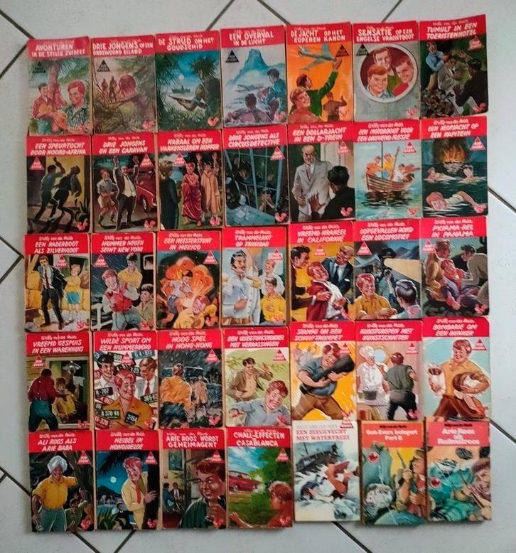 35 deeltjes Bob Evers - Willy van der Heide, Boeken, Avontuur en Actie, Gelezen, Ophalen of Verzenden