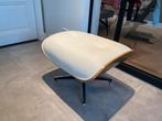Ottoman Eames Style Hocker Wit Leer, Huis en Inrichting, Ophalen, 50 tot 75 cm, Zo goed als nieuw, Modern