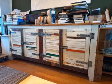 Sloophout kast dressoir 200 94 49 Mobi beschikbaar voor biedingen