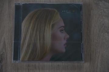 ADELE == 30 ( nieuw in de verpakking ) beschikbaar voor biedingen