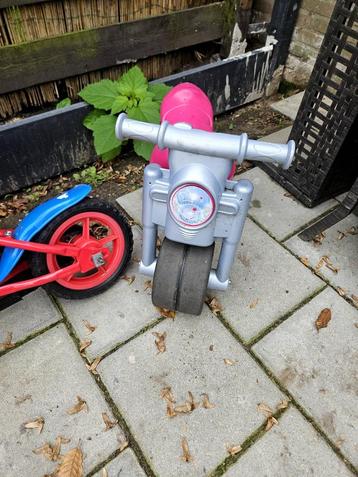 Loopfiets motor meisjes beschikbaar voor biedingen