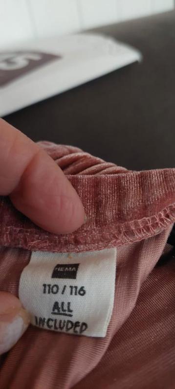 Kleding pakket meisje 5tm 7 jaar beschikbaar voor biedingen