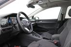 Volkswagen Golf 1.5 eTSI Style | Panoramadak | Camera | Geti, 65 €/maand, Euro 6, 4 cilinders, 150 pk