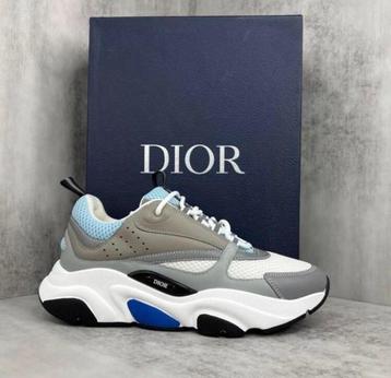 Dior Schoenen beschikbaar voor biedingen