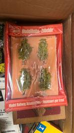 Bomen en planten, Hobby en Vrije tijd, Modeltreinen | N-Spoor, Ophalen of Verzenden, Zo goed als nieuw, Gelijkstroom of Wisselstroom
